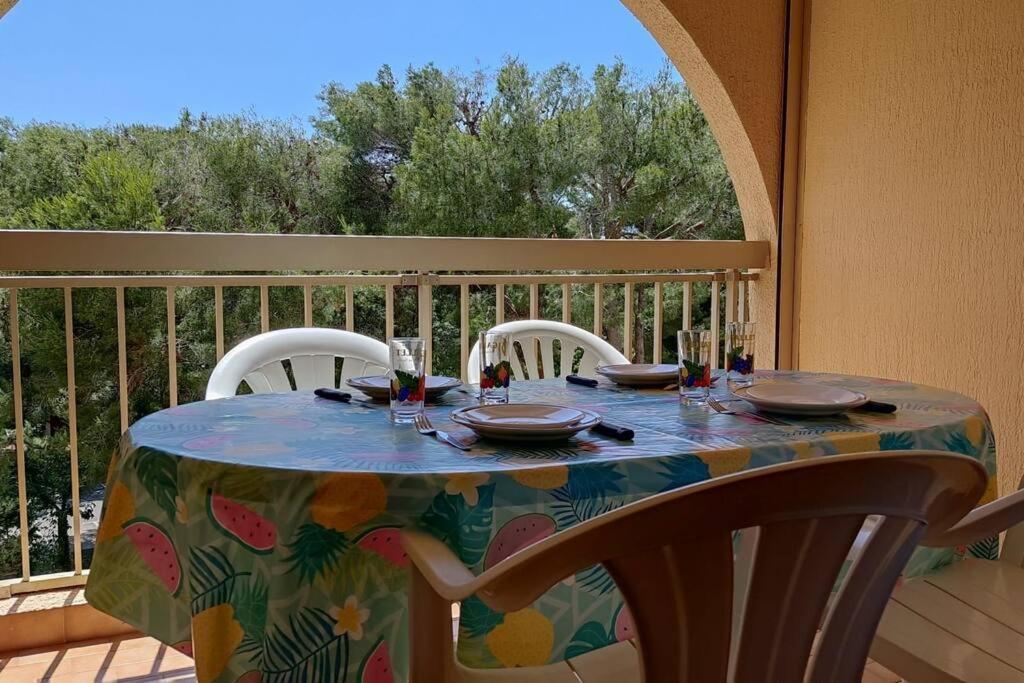 Bel Appartement Avec Piscine Proche Des Plages Six-Fours-les-Plages Esterno foto