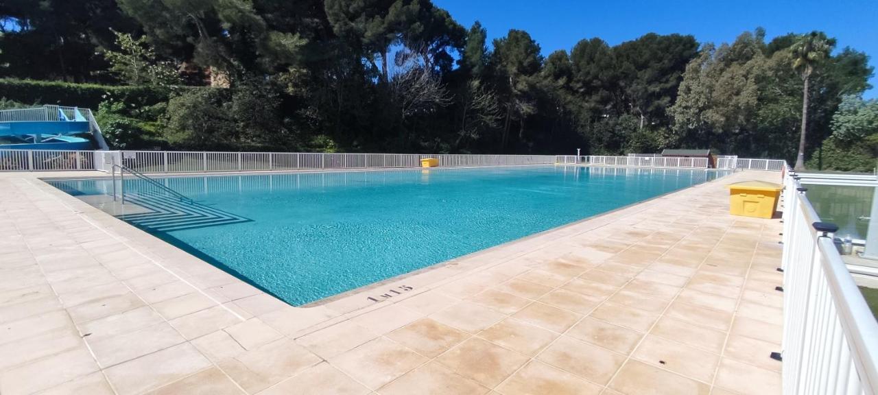 Bel Appartement Avec Piscine Proche Des Plages Six-Fours-les-Plages Esterno foto