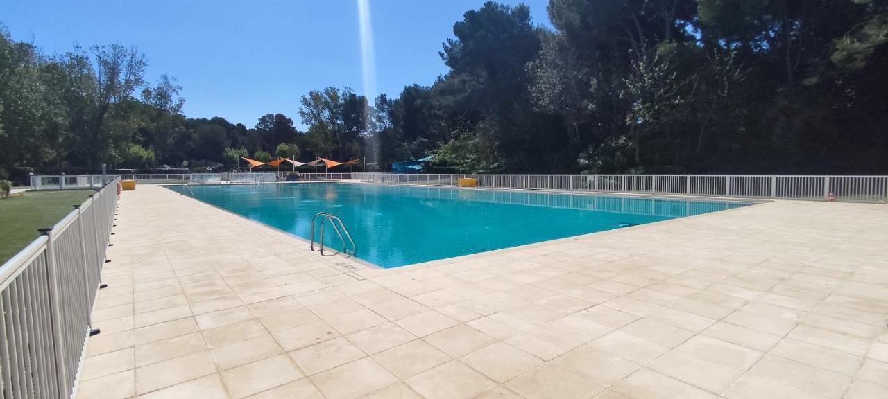 Bel Appartement Avec Piscine Proche Des Plages Six-Fours-les-Plages Esterno foto